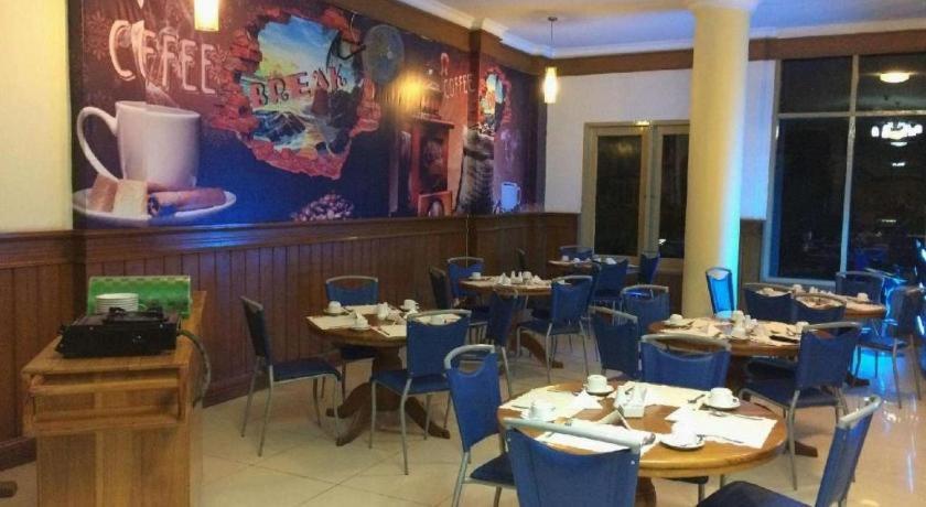 Athaya Hotel Kendari Ngoại thất bức ảnh